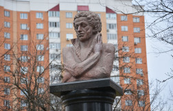 Памятник Пушкину в Подольске