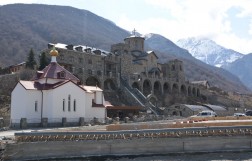 Аланский Успенский монастырь