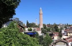 Минарет Йивли