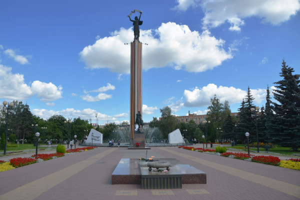 Площадь Победы в Калуге